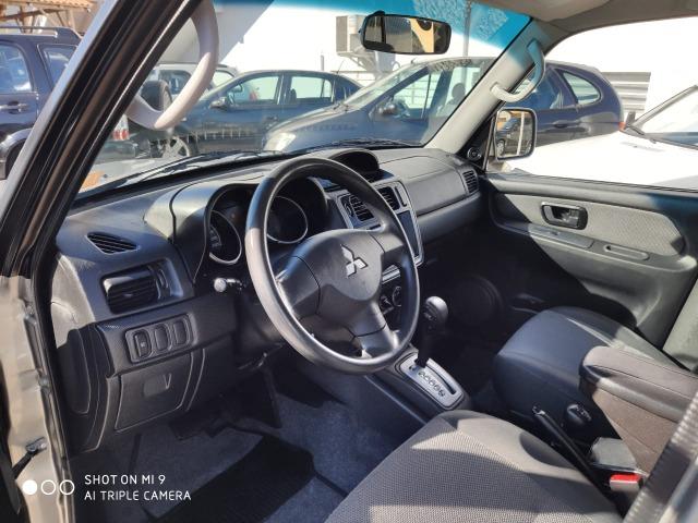 Pajero TR4 Automático 4x4 - Foto 7