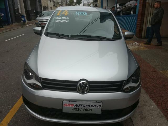 VW Fox 1.6 Trend GII Prata Completo 2014 2º Dono R$ 32.900,00 - Foto 2