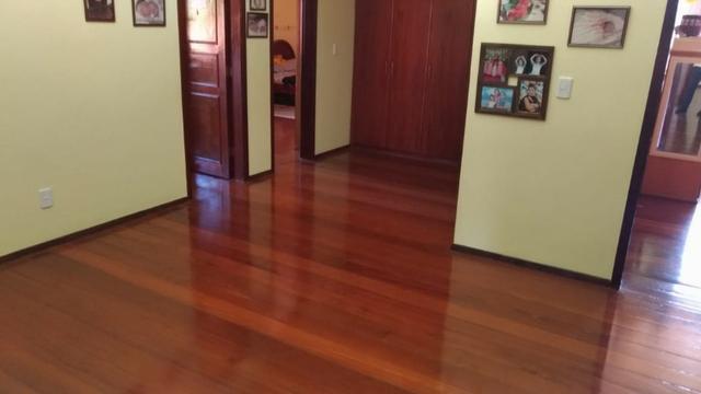 Excelente sobrado na Quadra 06, Sobradinho. Localização privilegiada + Segurança - Foto 2