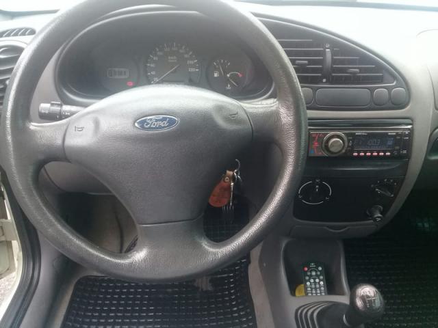 FORD FIESTA GL 1.0mpi 2P 2001 - Foto 16
