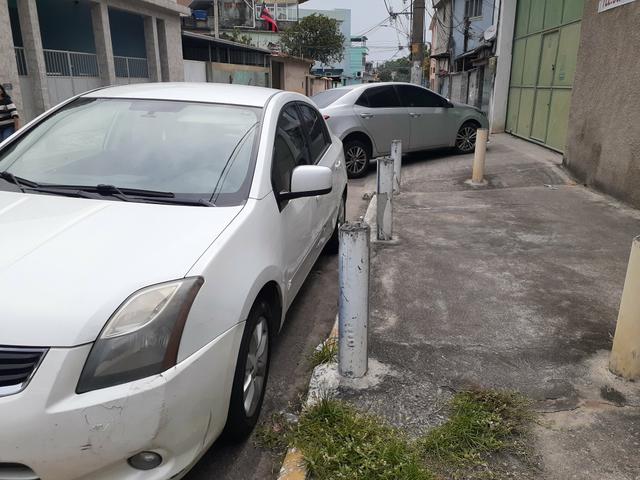 Nissan sentra 2012 cor branca