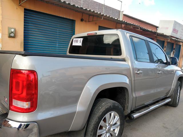 Vendo essa Amarok a nas topada