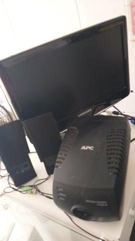 01 monitor, 02 caixinhas e 01 fonte - Foto 4