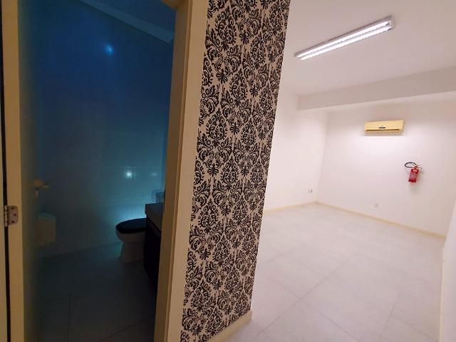 Sala Comercial no centro de Balneário Camboriú - Foto 2