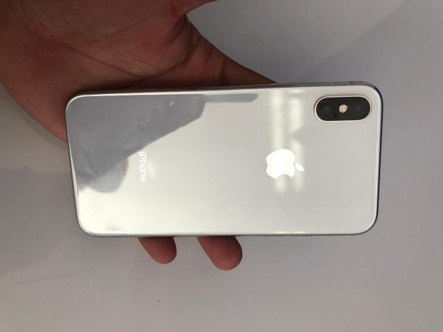 IPhone X 64GB - 7 meses de uso