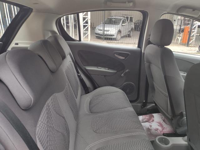 Fiat Palio 1.0 Flex Attractive 2013 + Ar + Direção + 5mil Abx Tab + Entrada Zero + 60x 799 - Foto 4