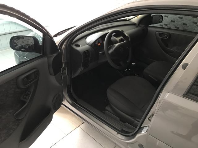 Vendo GM/Corsa flex power 1.8 completo bem conservado - Foto 5