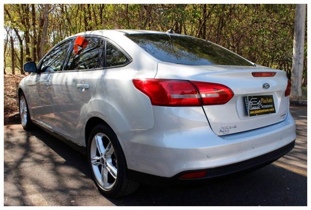 Ford Focus Sedan SEDAN 2.0 POWERSHIFT 4P - Foto 2
