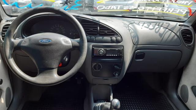 FORD FIESTA GL 1.0mpi 2P 2001 - Foto 18
