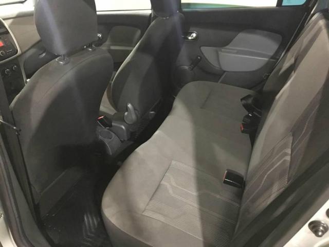 Renault Logan expression 1.6 - Foto 6