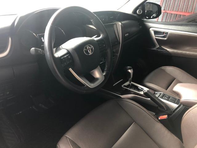Hilux Srx Sw4 7 Lugares 2018 - Foto 5