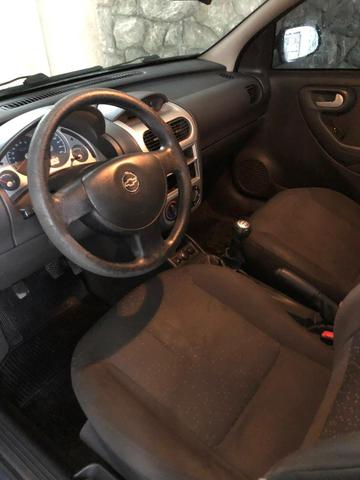 Corsa premium abaixo da tabela - Foto 5