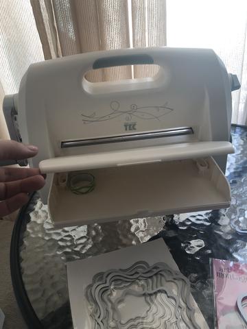 Máquina de corte e relevo elegance toke e crie tec - Foto 2