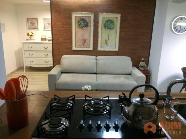Apartamento quadra mar na Barra Sul, 2 dormitórios sendo 1 suíte, opção para 3º dormitório