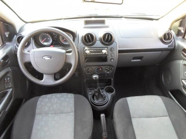 Fiesta 1.0 Hatch 8V Completo FLEX 4P - Foto 8