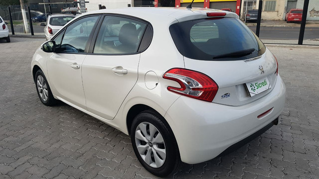 Barbada Peugeot 208 Activ 1.5 - Foto 5