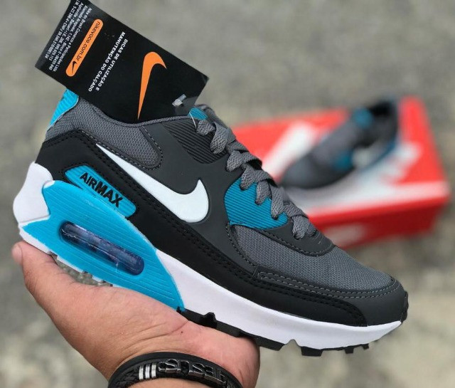tenis nike lindo