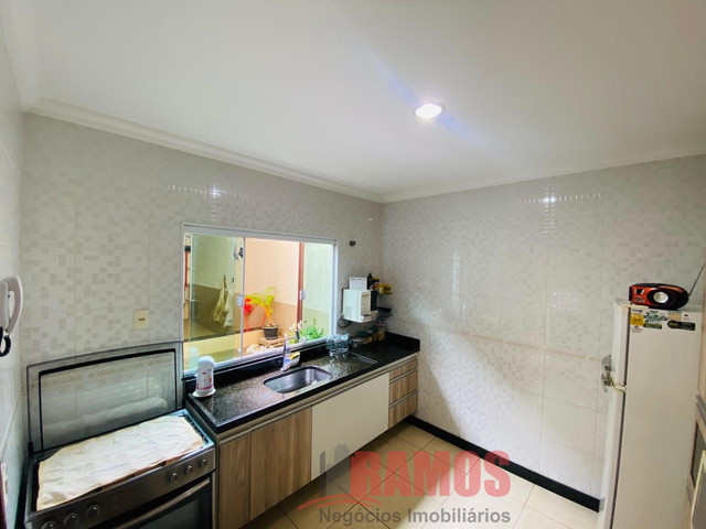 Linda casa em colina de Laranjeiras !! - Foto 10