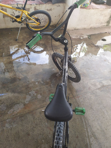 Baki preta aro 20 para manobra! Flair (pro X) - Foto 5