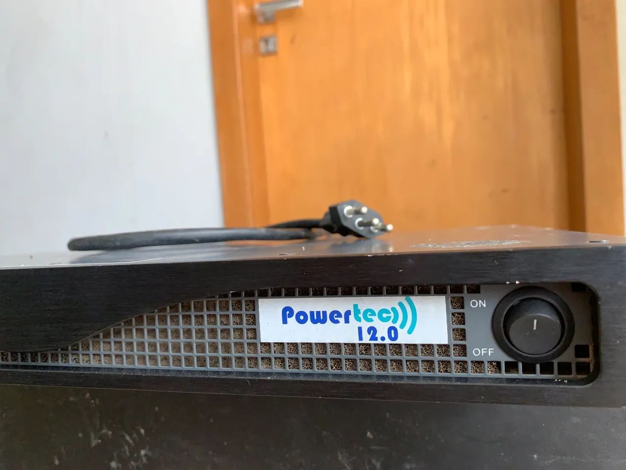 Amplificador Powertec 12.000 wtss 2 canais de 6.000 em 2 ohms - Foto 3