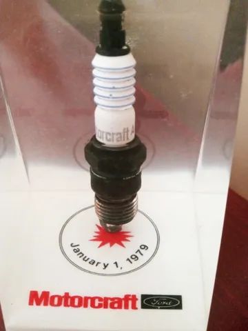 Vela de ignição Vintage 1979 Ford Motorcraft, Peso Papel, ARF52-6 automática! - Foto 5