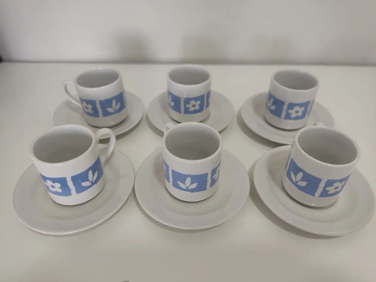 JOGO DE 6 XÍCARAS DE CAFÉ 