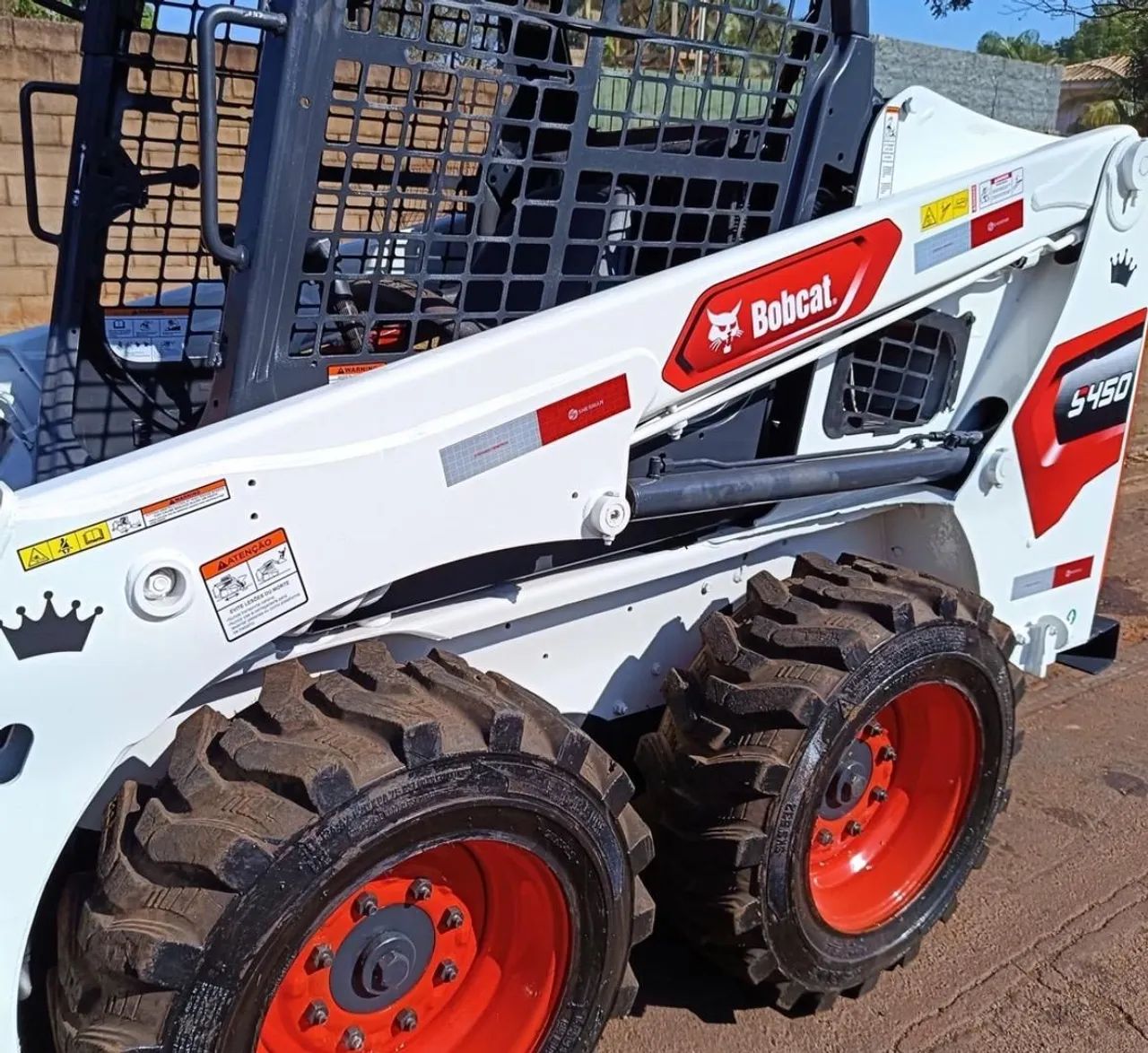 Mini Carregadeira Bob CAT S450 2014 - Foto 6