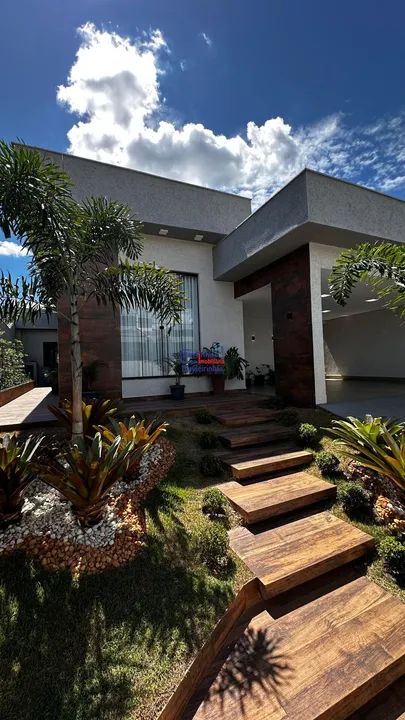 Casa Alto Padrão com 3 quartos, suíte e piscina no Guarujá Mansões, Betim/MG - Foto 2