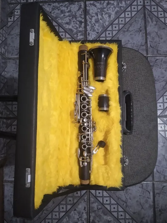 Vd Clarinete de Madeira Eb21ch(requinta)