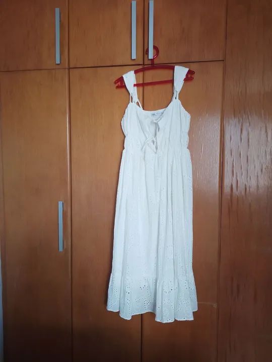 Vestido Zara longo lesly. 