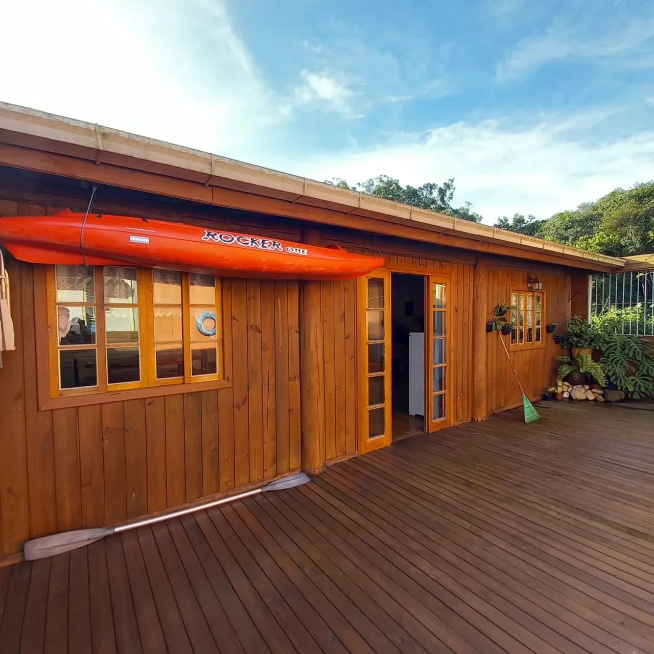 Casa 5 quartos | 230m² na beira da lagoa de Ibiraquera em Loteamento