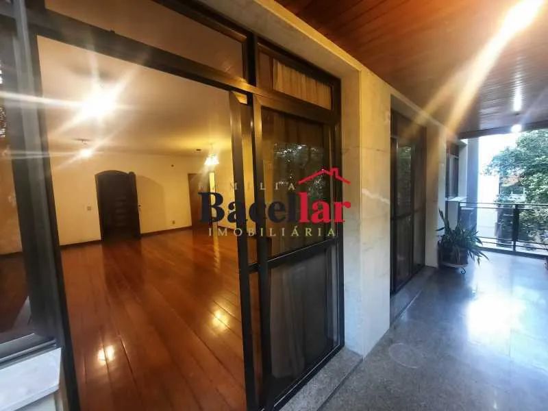 Apartamento - / Residencial / Tijuca - Foto 2