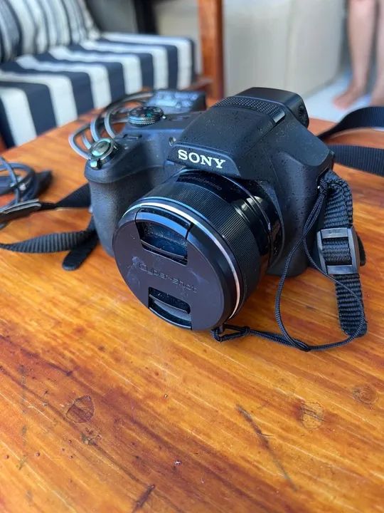 Câmera Semi Profissional SONY - Foto 2
