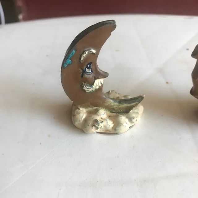 2 mini enfeites de lua e elefante - Foto 2