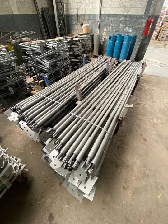 Aprumador Metálico - Foto 2