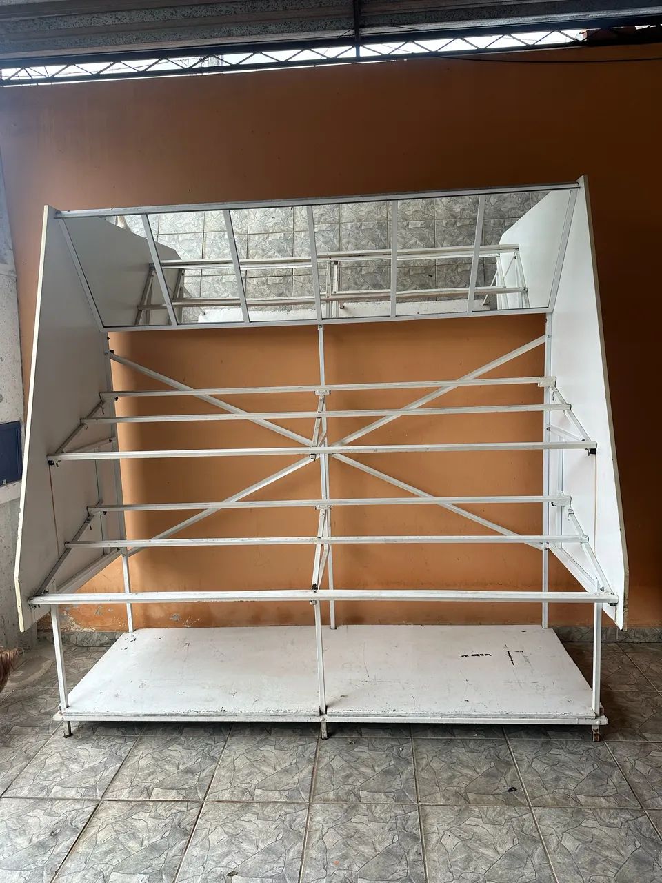 Expositor Metálico para Hortifruti / Mercado