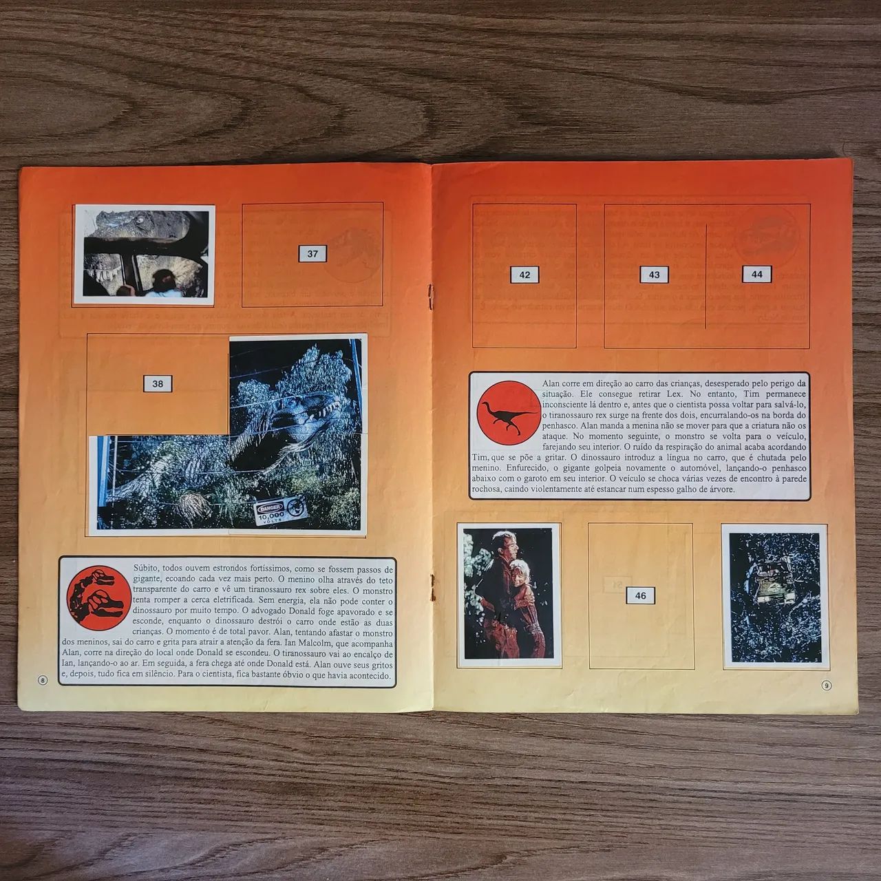 Álbum de Figurinhas Jurassic Park - Foto 5