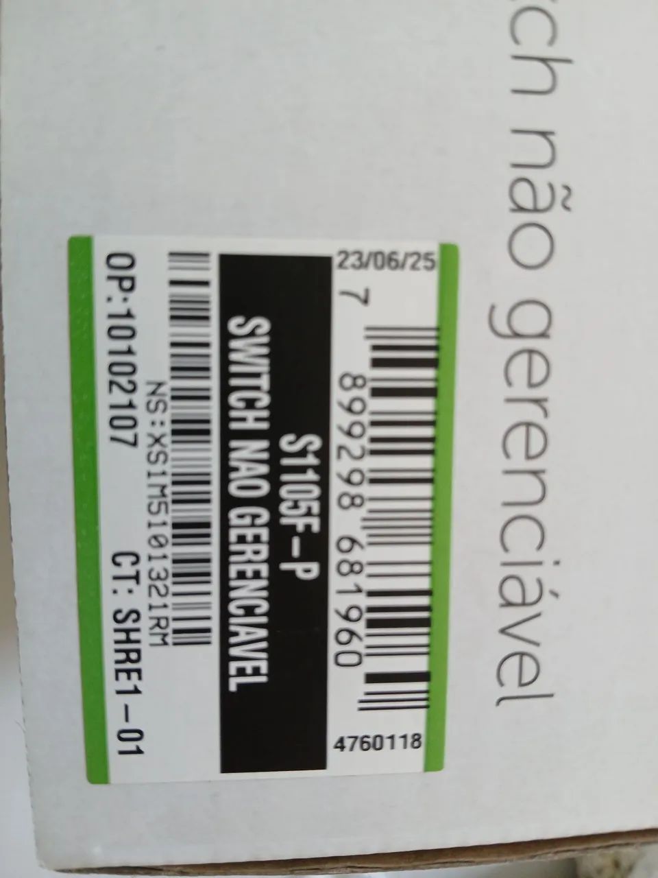 Switch POE Intelbras S1105F-P64231148321409121