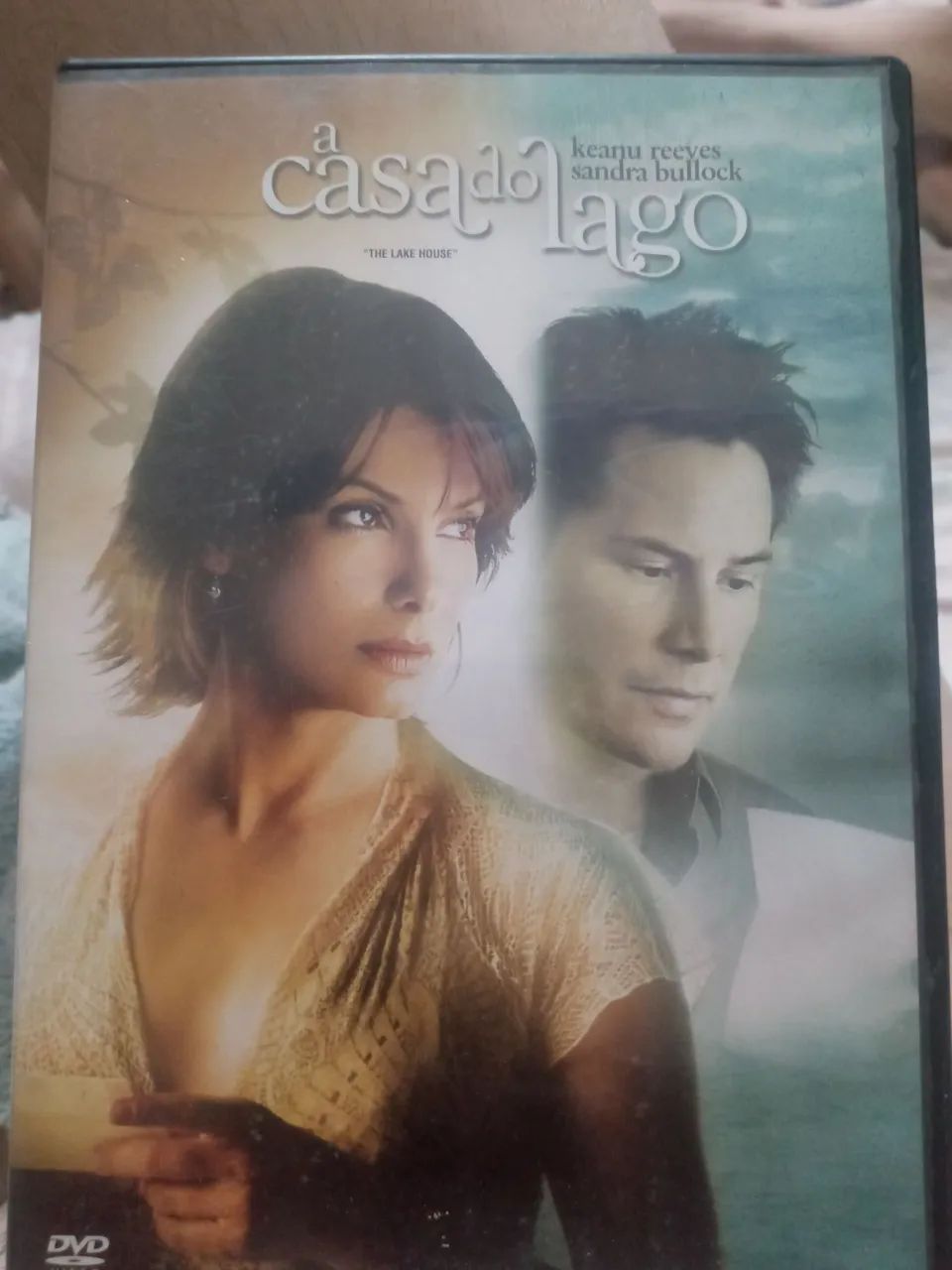 A casa do lago.