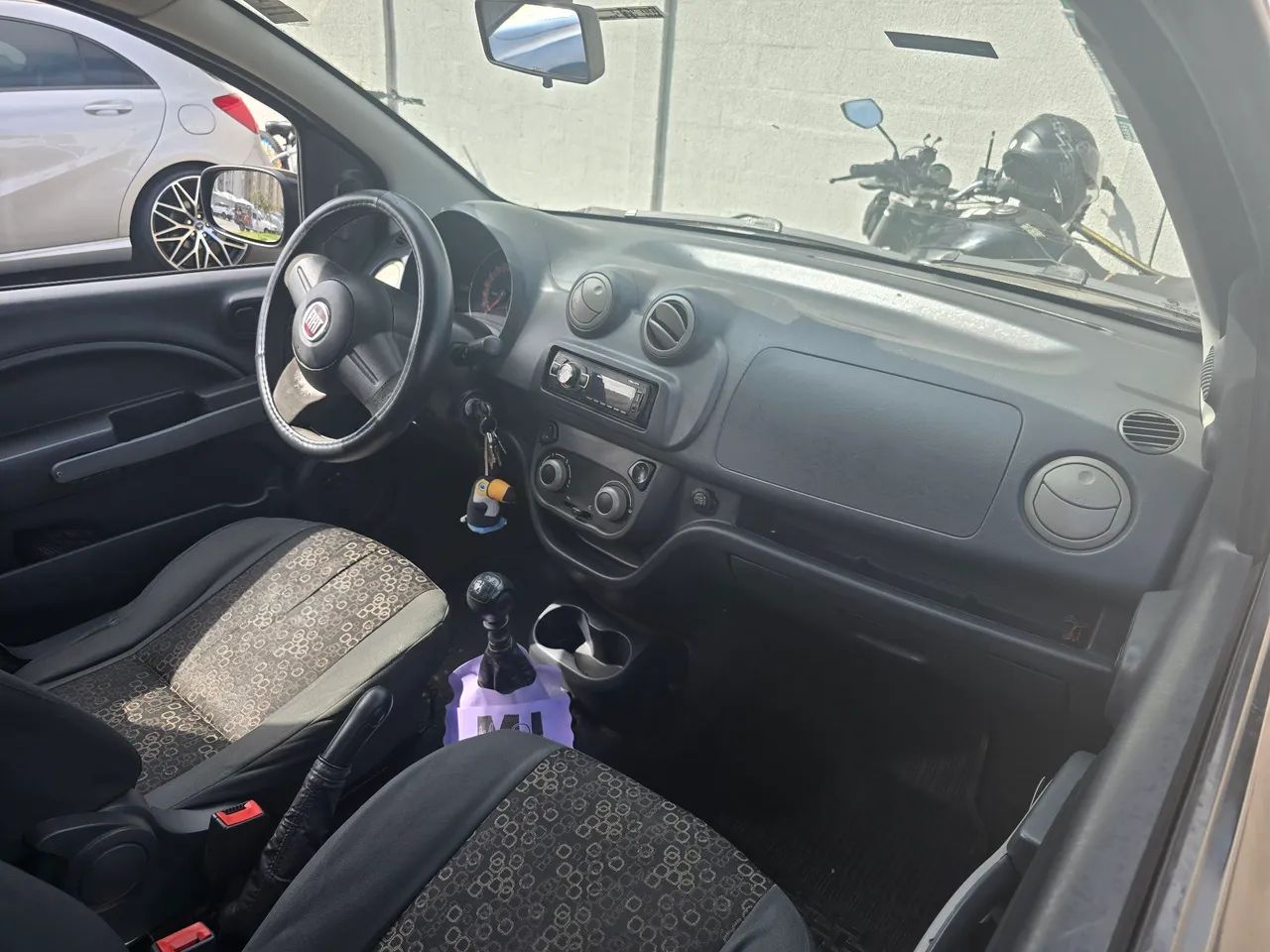 Fiat Uno Vivace 2012 - 2 Portas - Foto 5