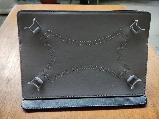 Capa Universal para Tablet - Preta, Nova - Foto 5