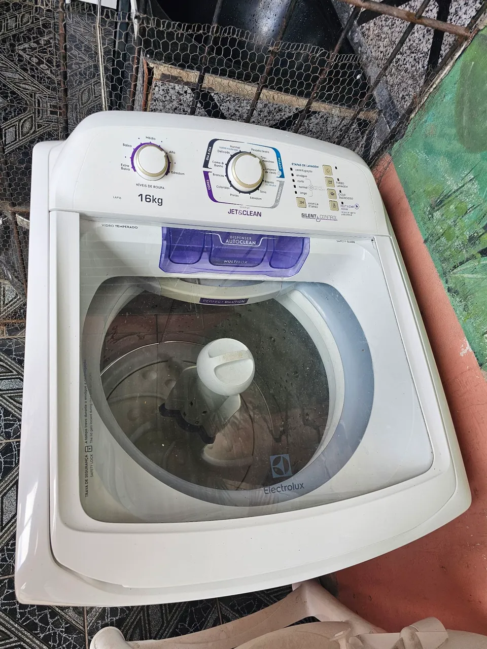 Máquina de Lavar Roupa Electrolux 16kg