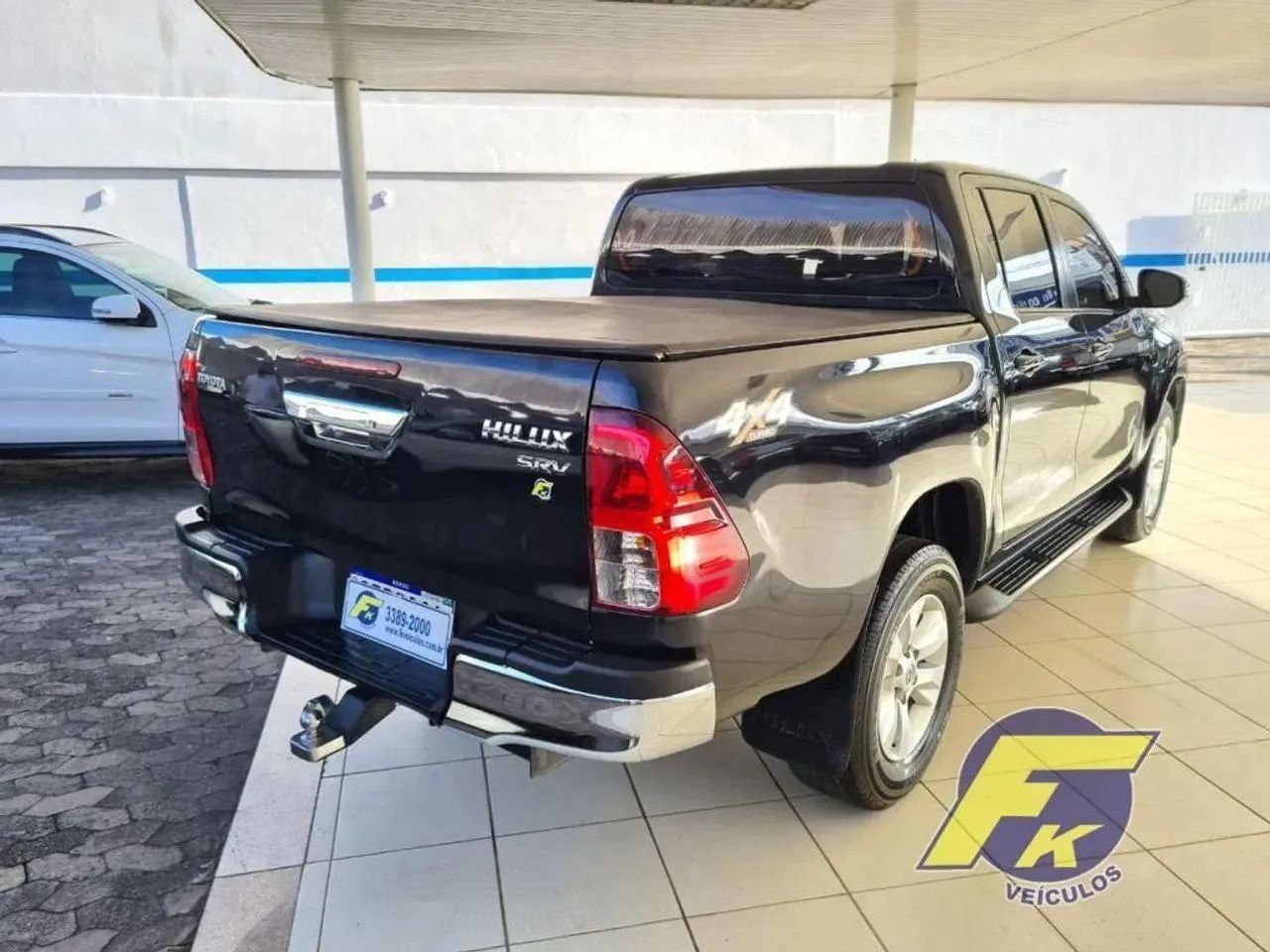 Hilux srv 2.8 TB Diesel 4x4 - Foto 3