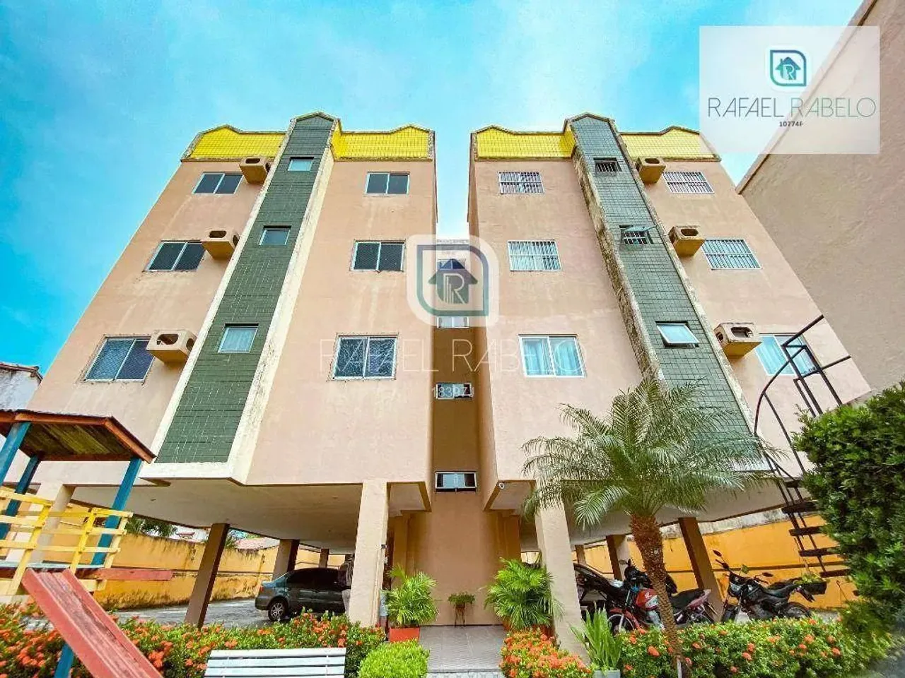 Apartamento com 3 dormitórios para alugar, 63 m² por R$ 1.625,00/mês - Cidade dos Funcioná