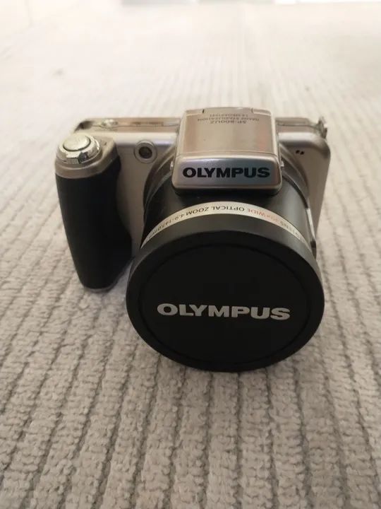 Câmera Digital Olympus (Para retirada de peças)