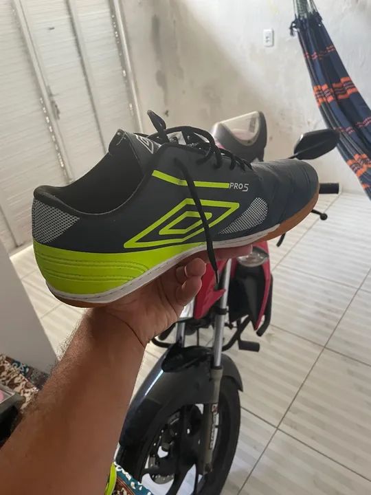 Chuteiras de Futebol Umbro Pro 5 - Foto 6