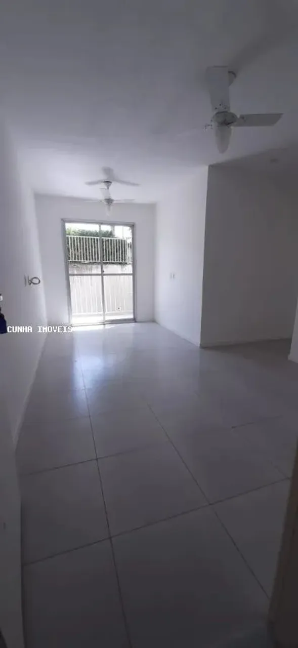 Apartamento para Locação em Rio de Janeiro, TAQUARA, 2 dormitórios, 1 banheiro, 1 vaga