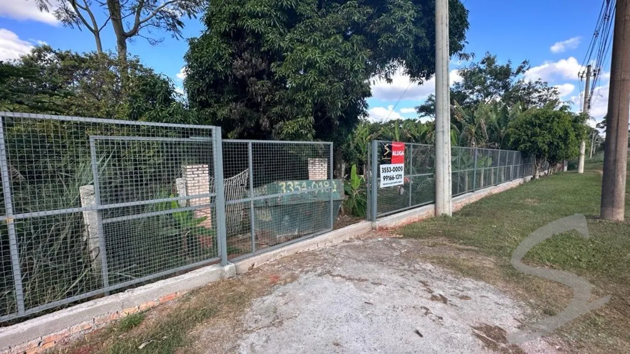 Área 1.600m², frente BR040, próximo balão do aeroporto, aluguel sem fiador Candangolândia