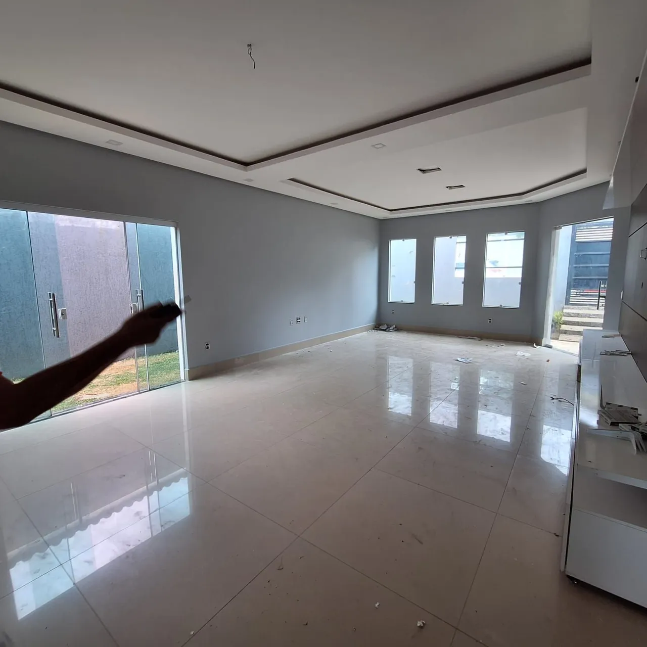 3 quartos 2 suítes com closet lazer completo lote 800 MTS seg 24 hs