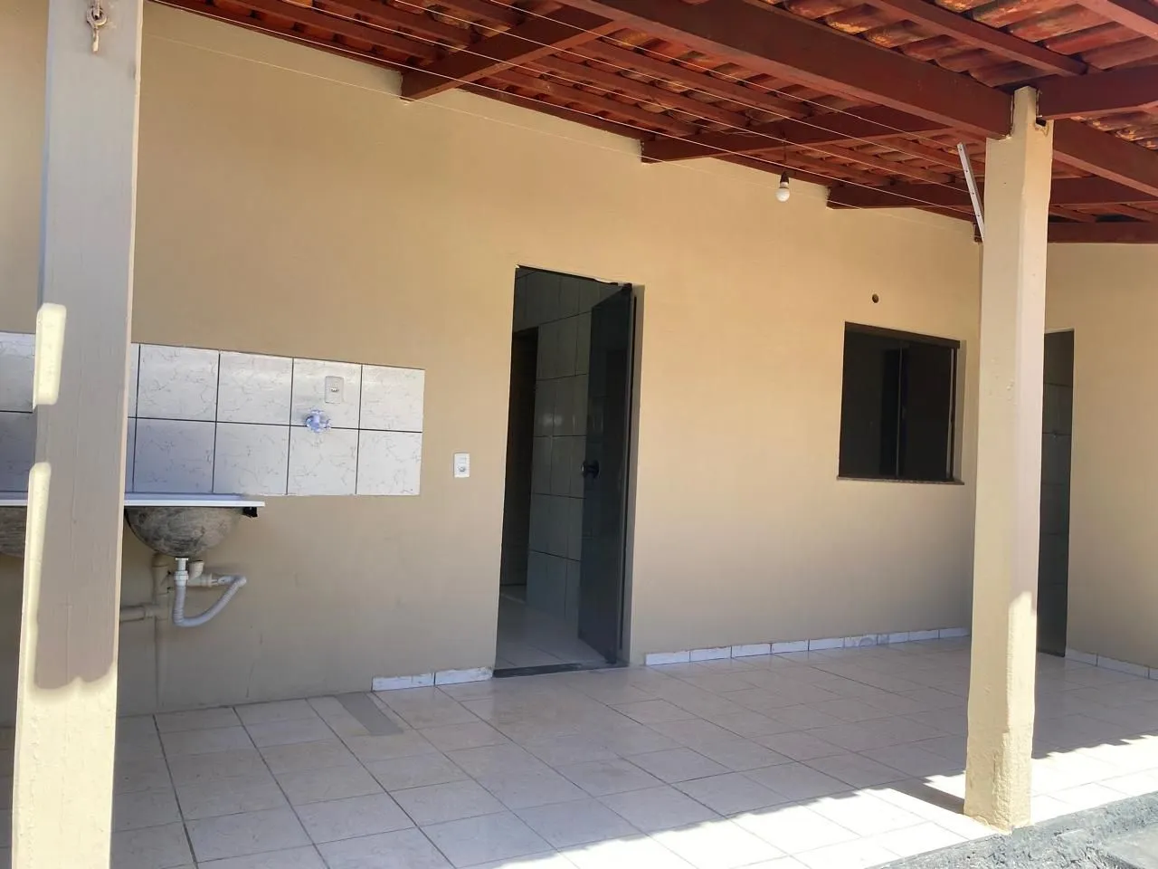 Aluguel de casa 3/4 na 1206 sul